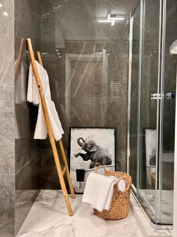 Blue Luxury Studio 马马亚 外观 照片